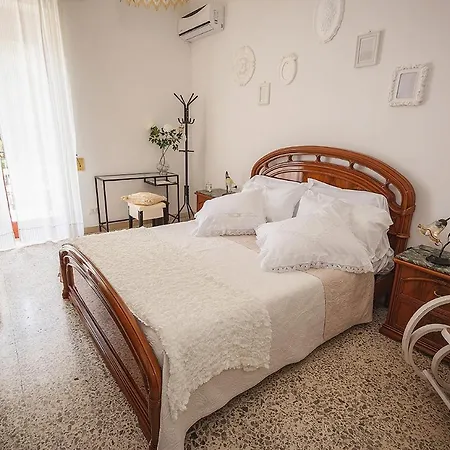 Casa Rosetta Bed & Breakfast