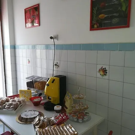 Casa Rosetta לינה וארוחת בוקר סורנטו